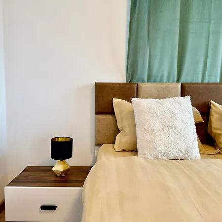 Panorama View Retreat - Elegant